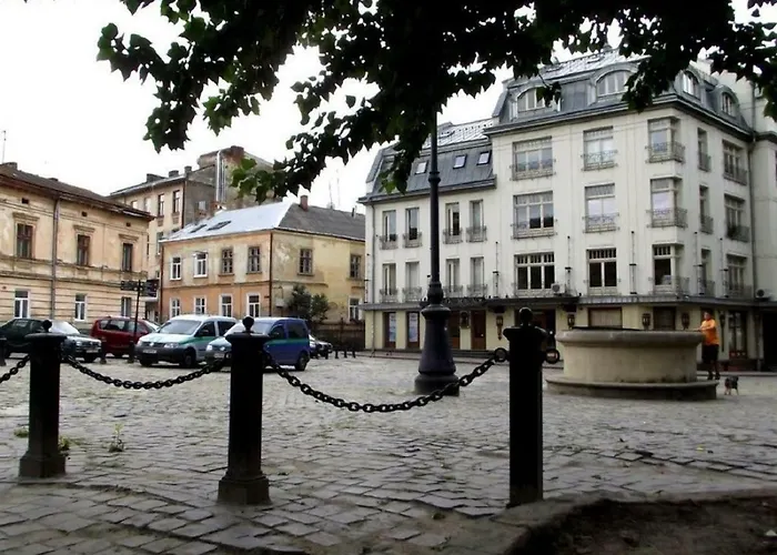 Econom Smart в центрі для пари! 3 хв до оперного театру Leópolis